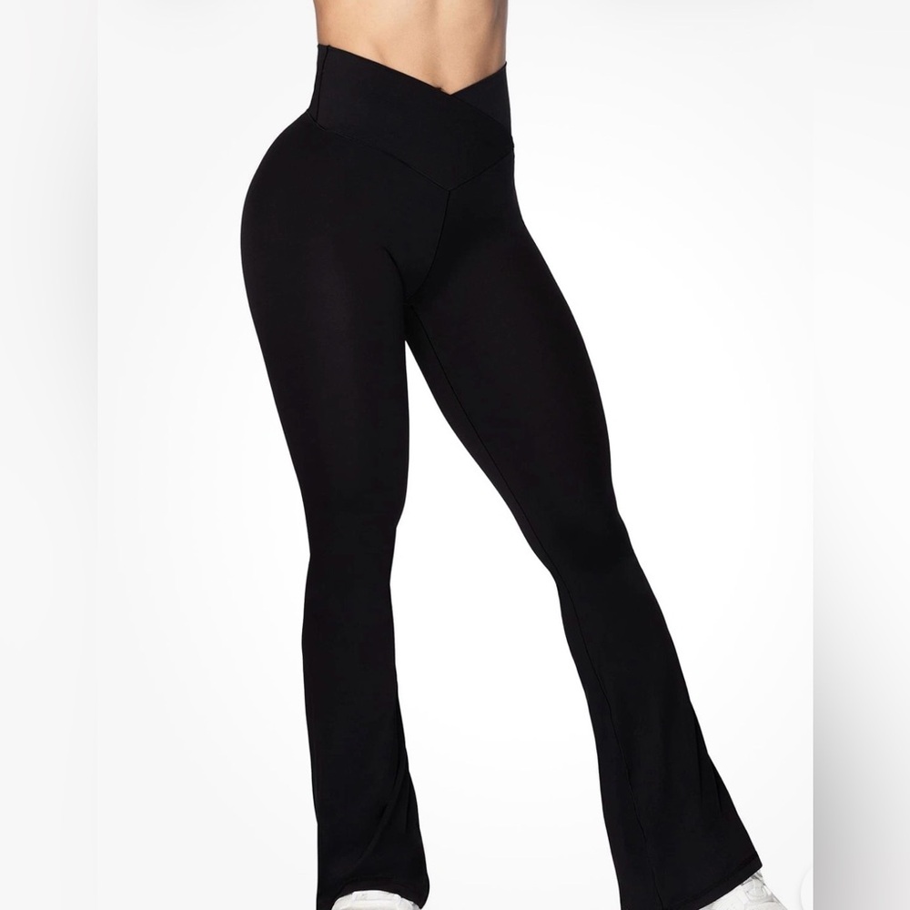 Sunzel Women’s‎ High-Waist Black Leggings
